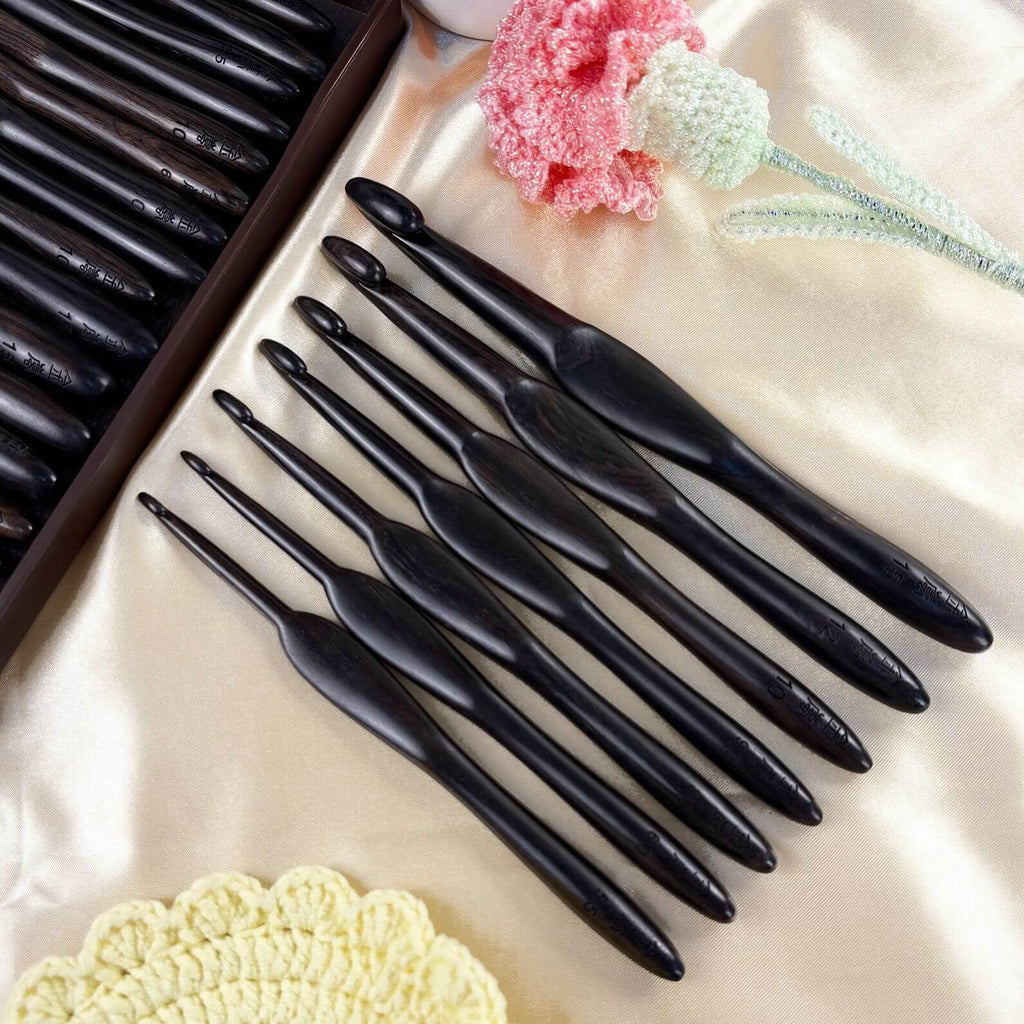 Premium Ebony Crochet Hook