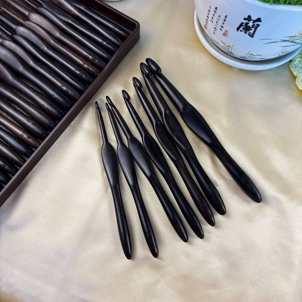Premium Ebony Crochet Hook